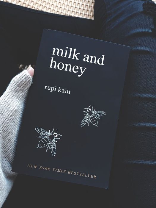 Книга milk and honey