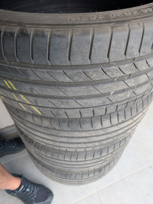 Kumho летни гуми 245/45/20