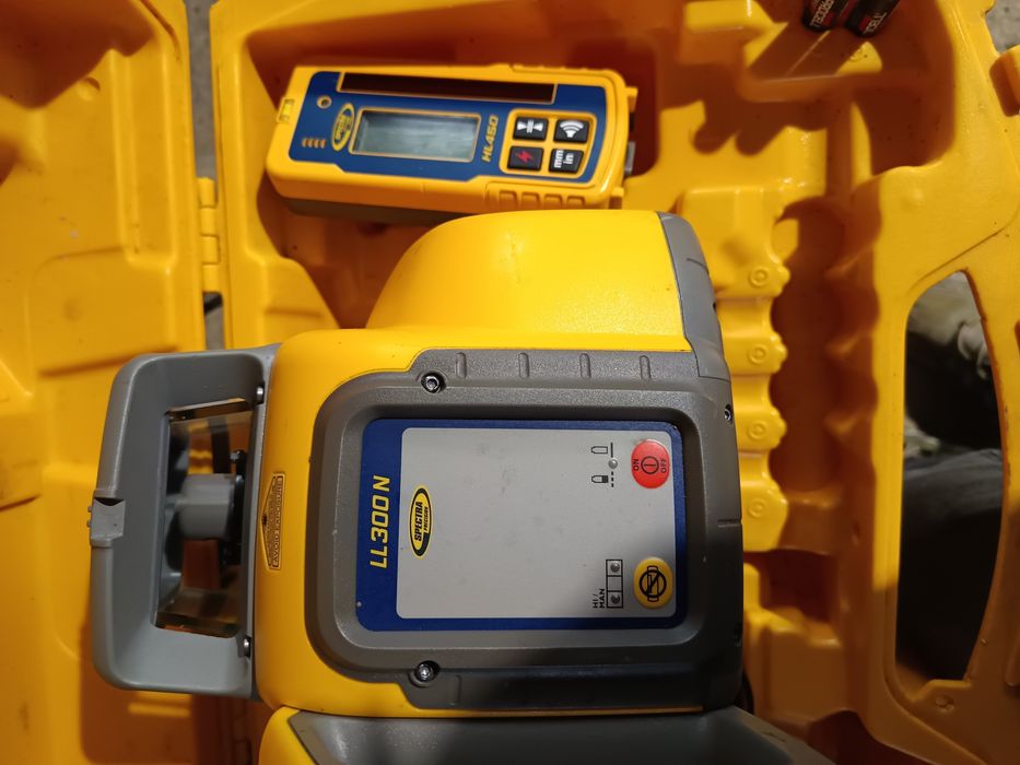 Laser profesional Spectra Trimble vertical și orizontal