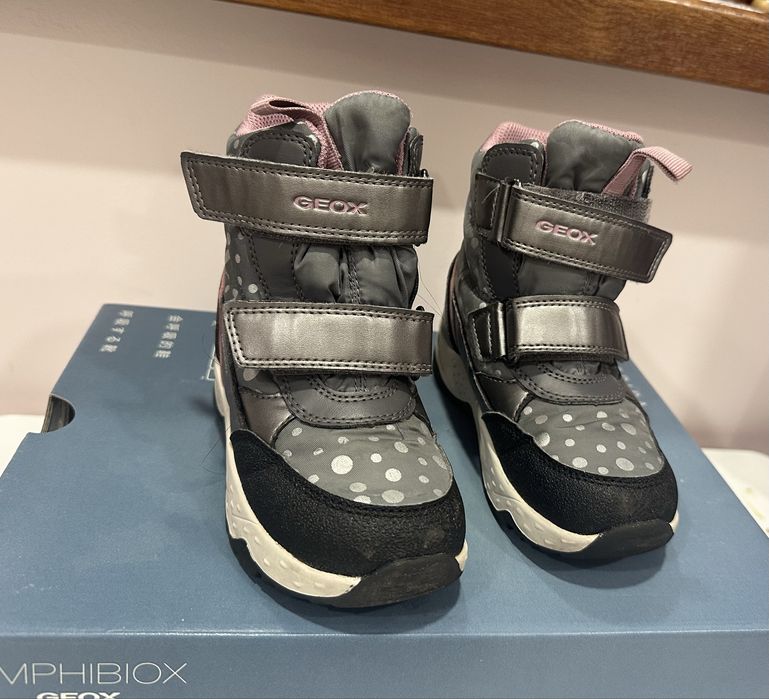 Боти GEOX момиче номер 26