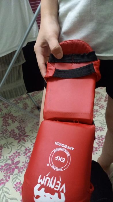 Перчатки для каратэ