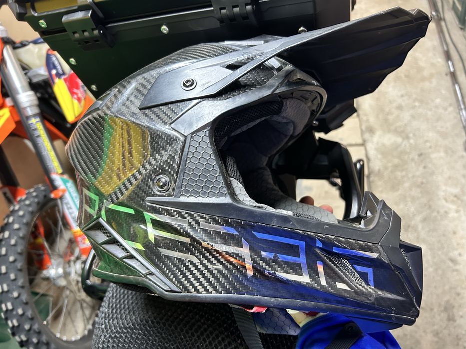 Каска Acerbis Carbin