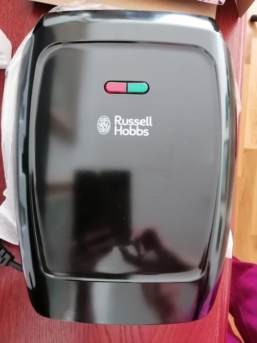 Компактен грил Russell Hobbs