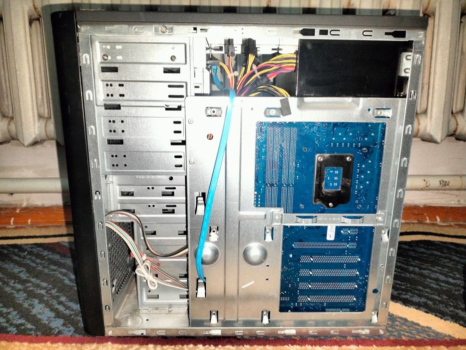 Польный комплект компьютер монитормен