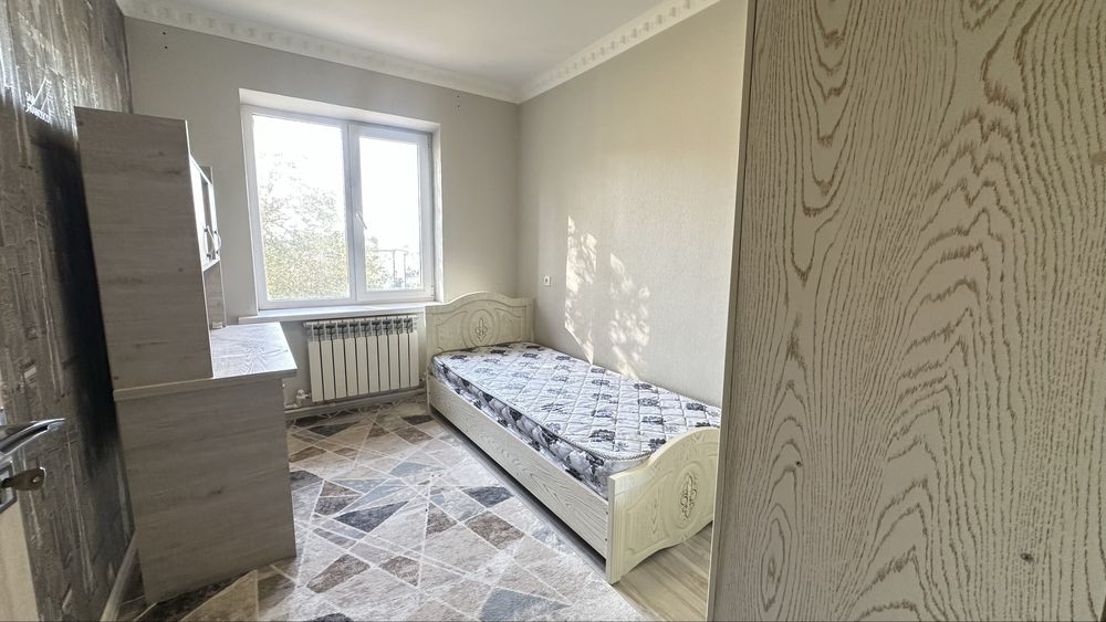 Срочно продаётся 3х комнатная 6 метровой верандой  квартира Гагарин