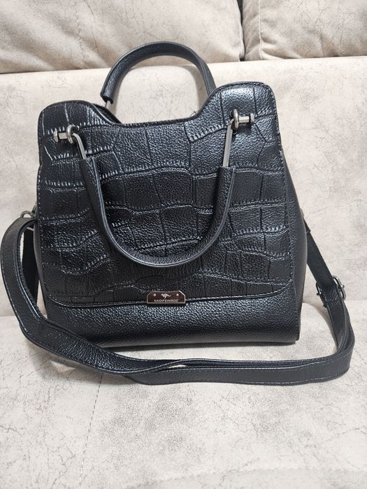 Продам женские сумочки