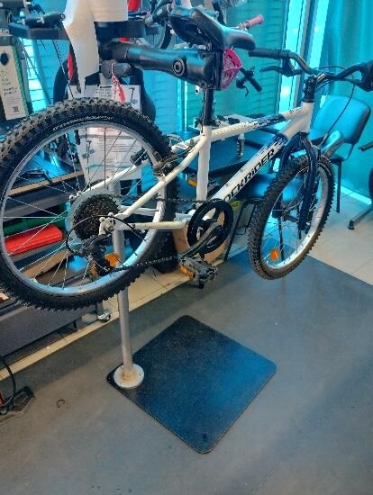 rockRider st 120 alba - produs resigilat - (SecondHand) Decathlon