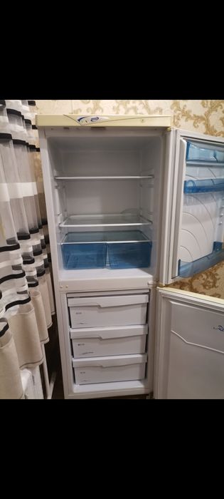 Холодильник холодильник