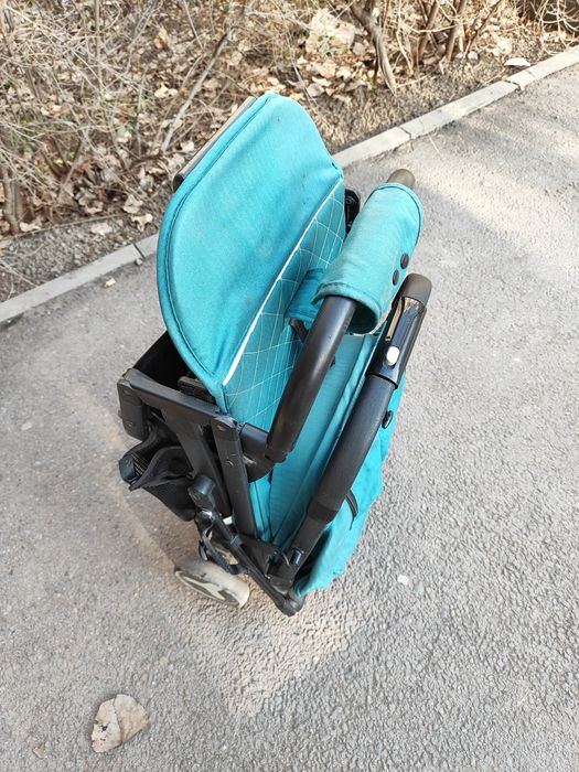 Коляска детская прогулочная