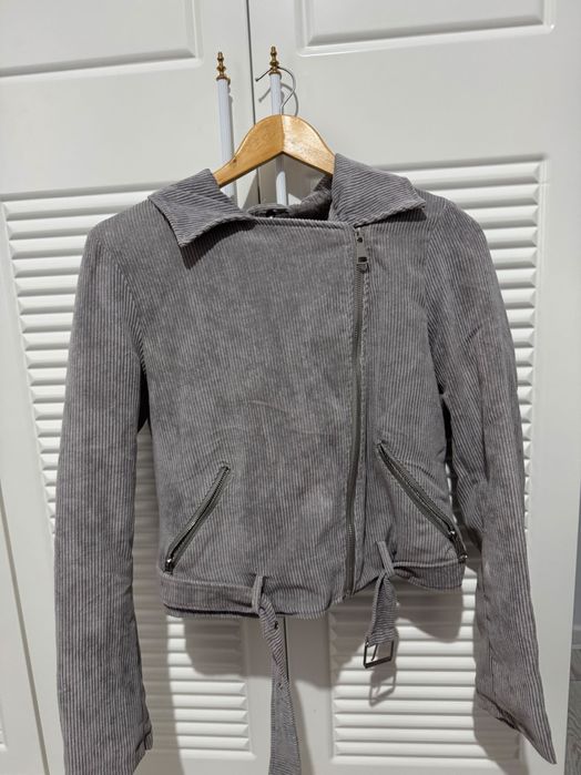 Дамско велурено яке