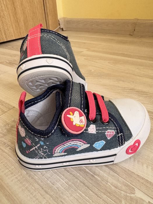 Дрешки, играчки и обувки 0-3м, 3-6м с ПОДАРЪК