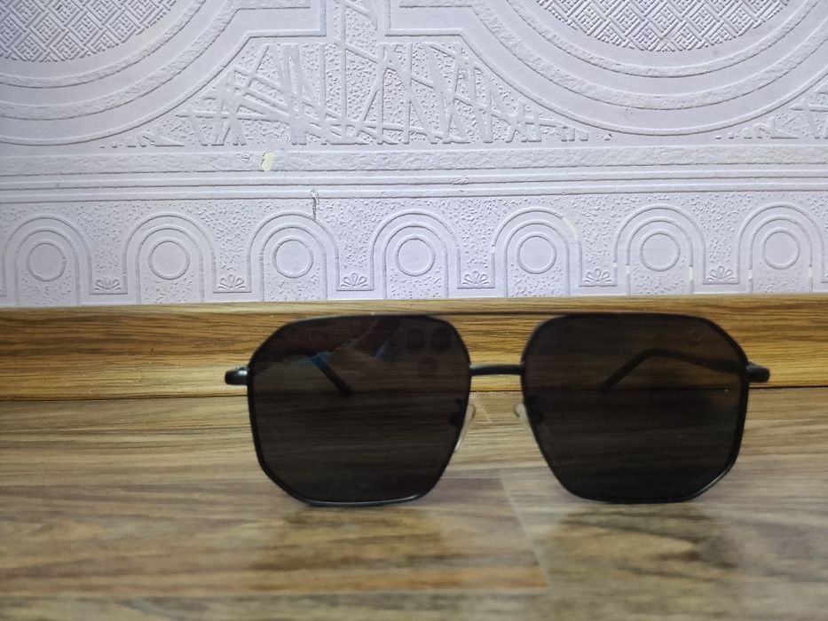 Продам очки солнце зашитные