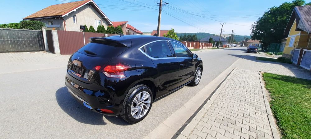 Citroen DS4 1.2 benzine. 2016.euro 6.Navi