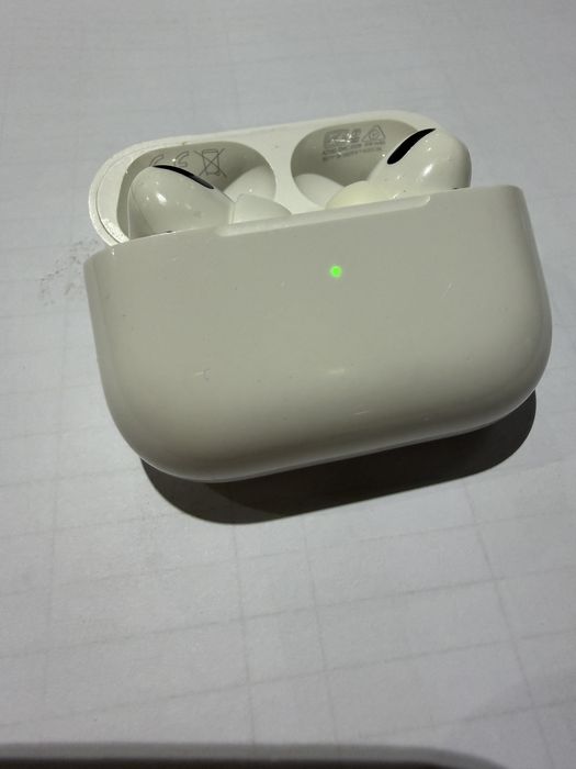 Căști Apple AirPods Pro – Stare foarte bună / Funcționare impecabilă