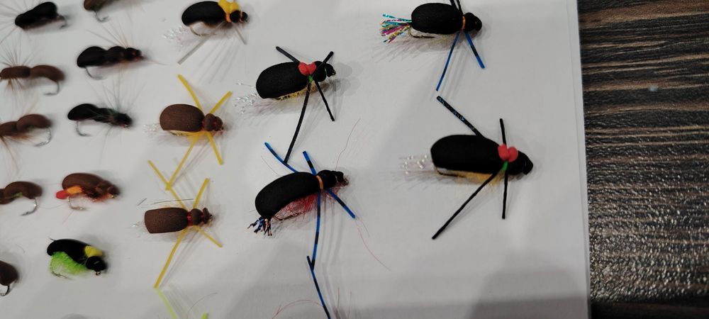 Изкуствени мухи - бръмбари