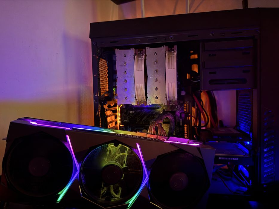 Геймърски компютър RTX 3070Ti I7-8700K