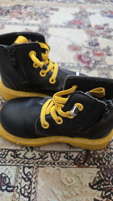 Летние сандали 25 р.