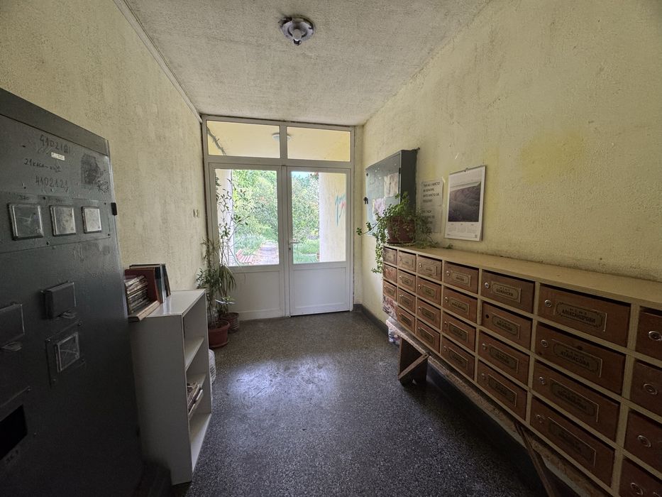 Продава се Двустаен апартамент в Плевен, Мара Денчева - 65 кв.м за 2000 €/кв.м - Снимка #3