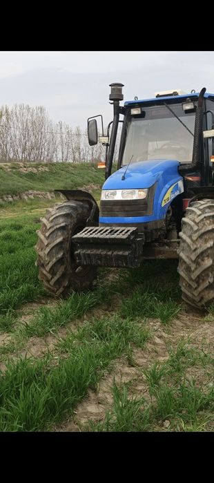 New Holland TL 100
