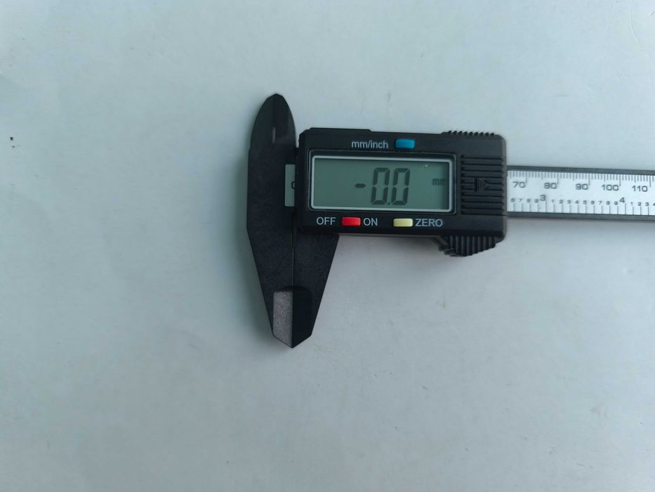 Subler cu display digital 150 mm