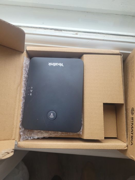 IP телефон YEALINK W52H Dect чёрный