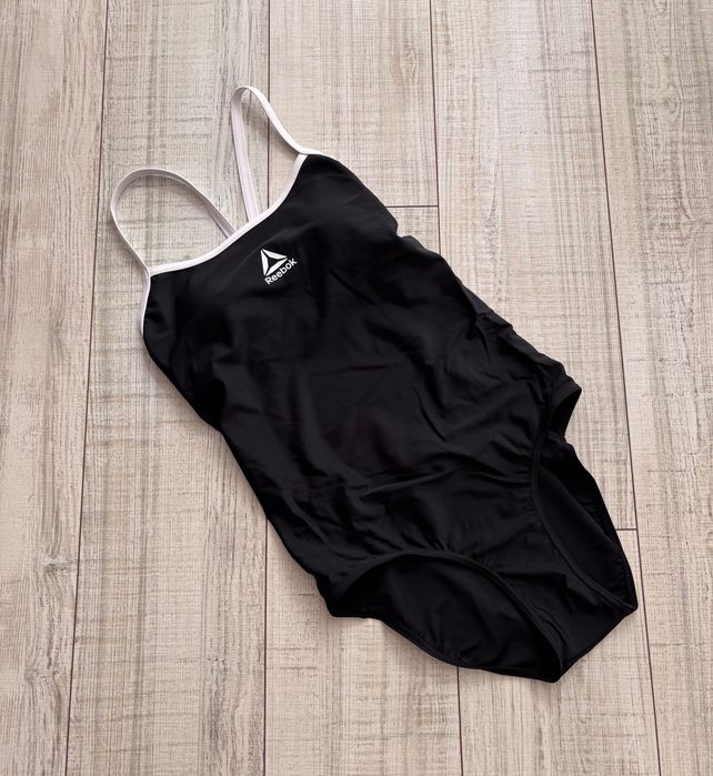 Цял черен бански Reebok