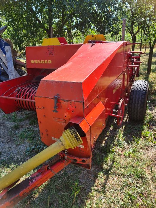 Balotiera,presa de balotat welger AP45