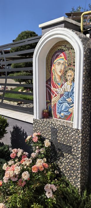 Construiesc  troite 12000 de lei