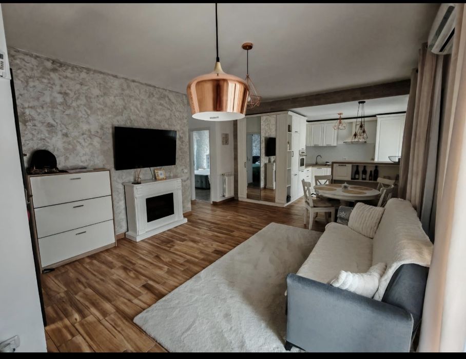 Apartament 3 cam