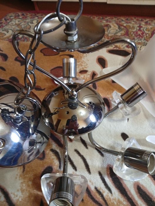 Люстра потолочная навесная