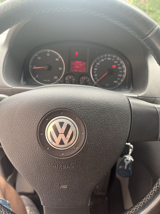 Vand vw caddy life 7 locuri