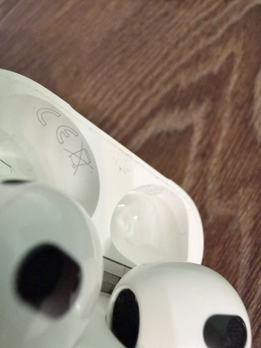 Слушалки airpods 3