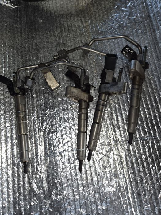 Injectoare mercedes 2.2 euro 6