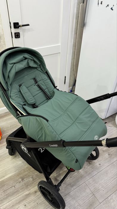 Продаю коляску 2в1 ining baby