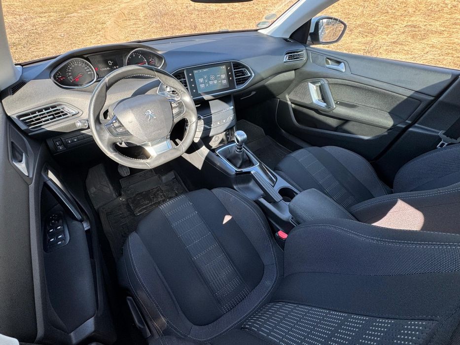 Vând Peugeot 308 1.6 diesel