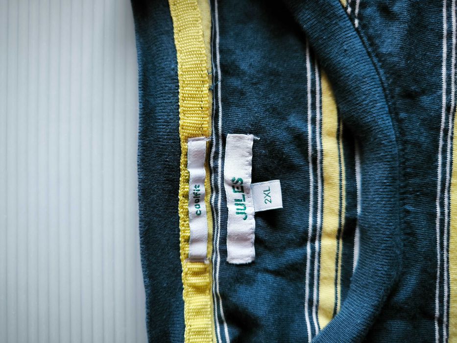 Tricou firme diferite