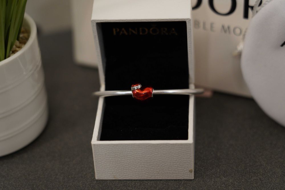 Талисман Пандора - Гореща любов