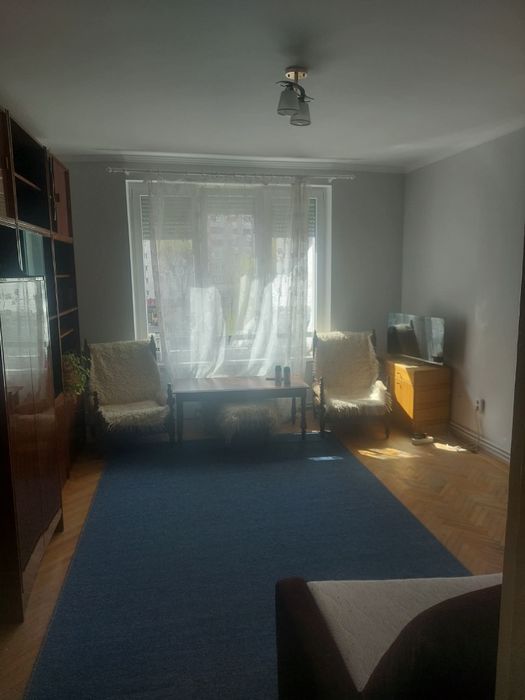 Inchiriez Garsoniera in Dambu,B-Dul 1848 la Posta