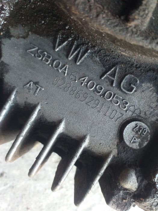 Grup Fata Cutie Transfer Tiguan Passat CC ZSB409053AA