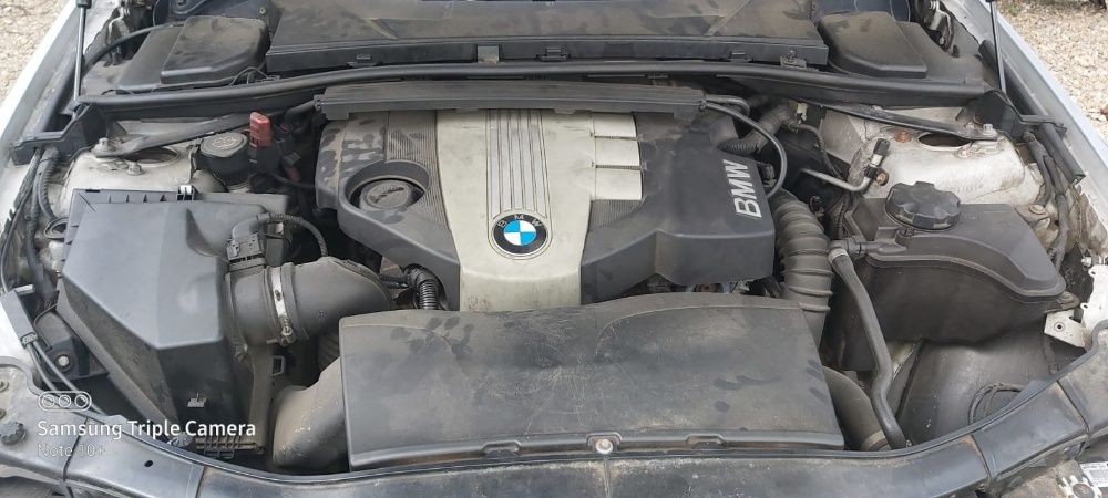 Dezmembrez BMW Seria 3 E91 2.0 diesel an 2007 cod motor N47
