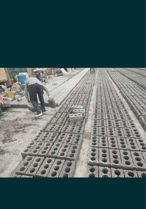 Клинец.  Песок. Шебен.  Блуга