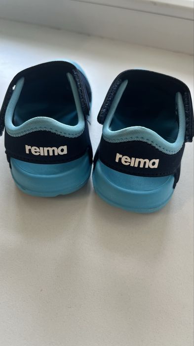 Детские сандалии reima