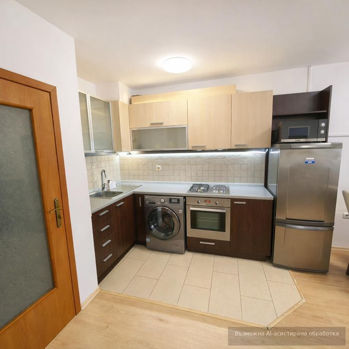 Дава се под наем Двустаен апартамент в Варна, Център - 56 кв.м за 648.21 € - Снимка #1