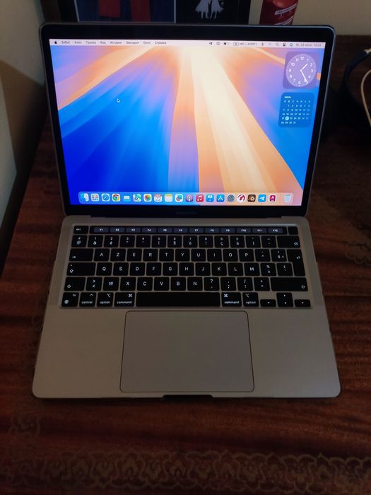 Mac Book pro 13-inch