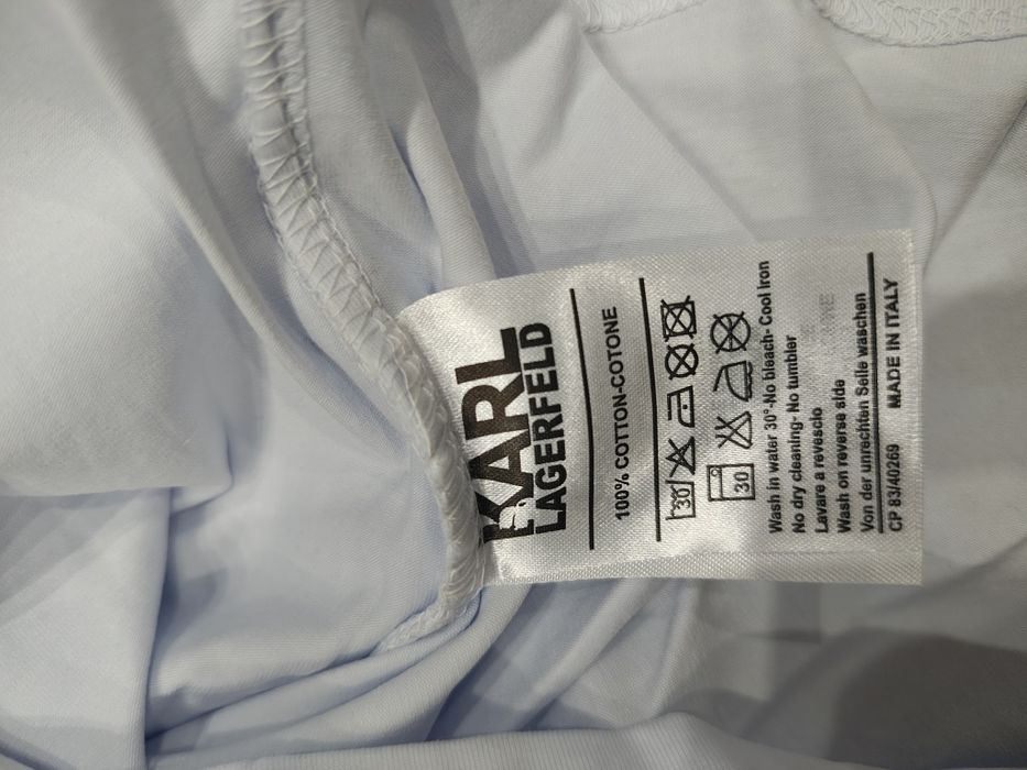 Tricou alb Karl Lagerfield, marimi disponibile M,L,XL,XXL