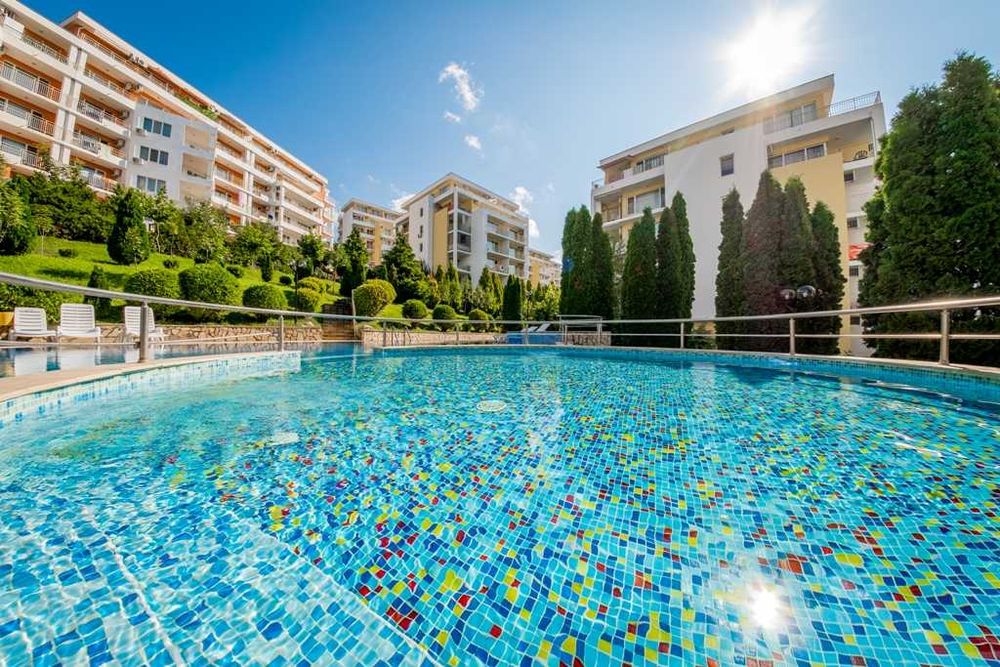 Продава се Тристаен апартамент в Свети Влас - 104 кв.м за 962 €/кв.м - Снимка #12