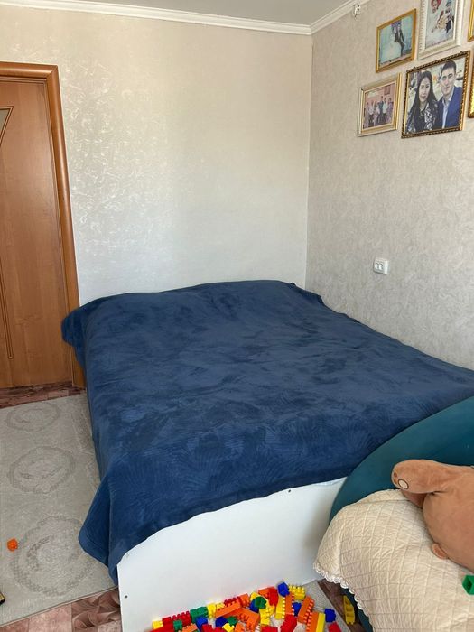 Продам спальный гарнитур