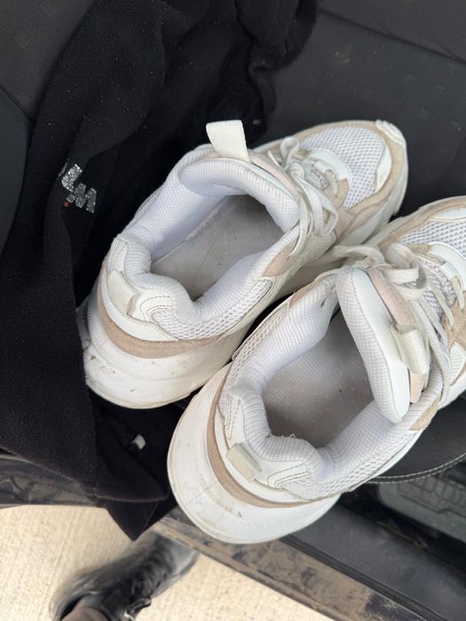 Adidasi de la vagabond originali