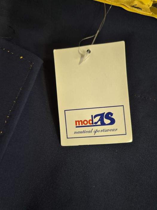 Vând jachetă modAS UNISEX de ploaie