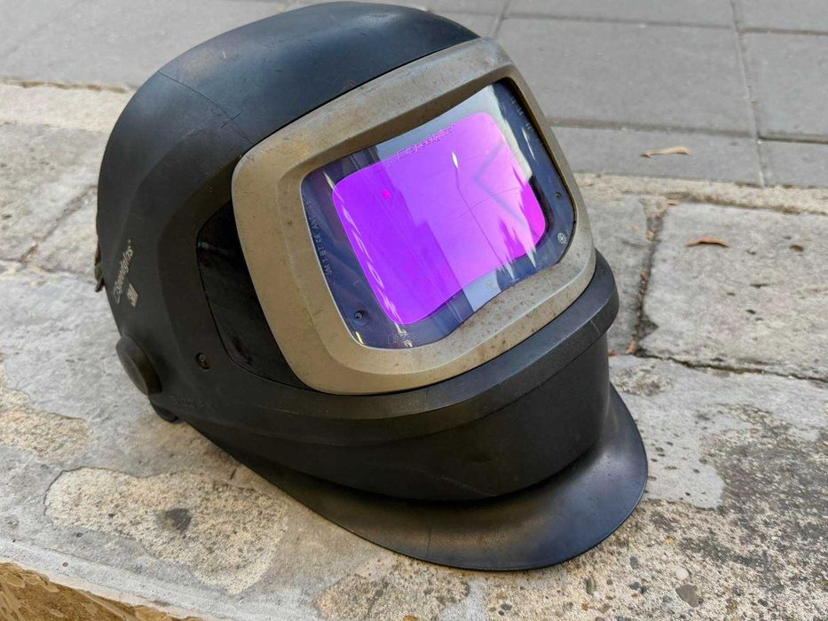 3M Speedglas 9100 FX - Заварачна маска с ADFLO система с батерии и зарядно